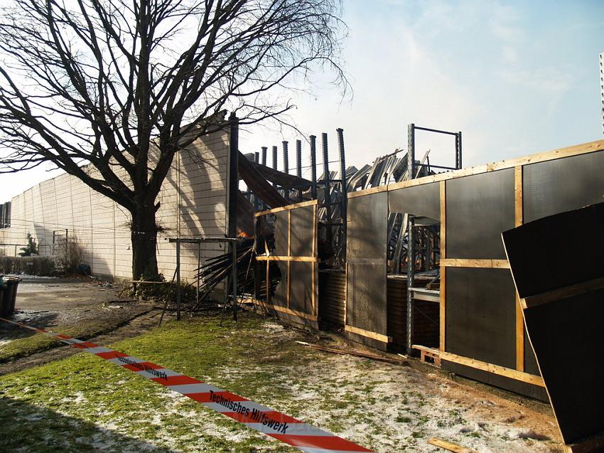 Grossbrand Holzlager Siegburg Industriestr P075.JPG